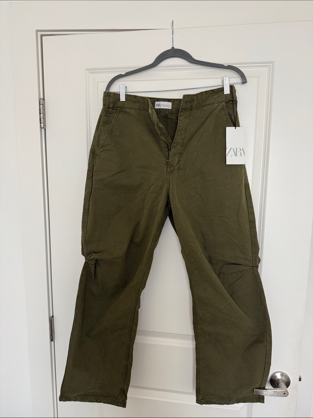 Zara Women's Olive Cargo Trousers